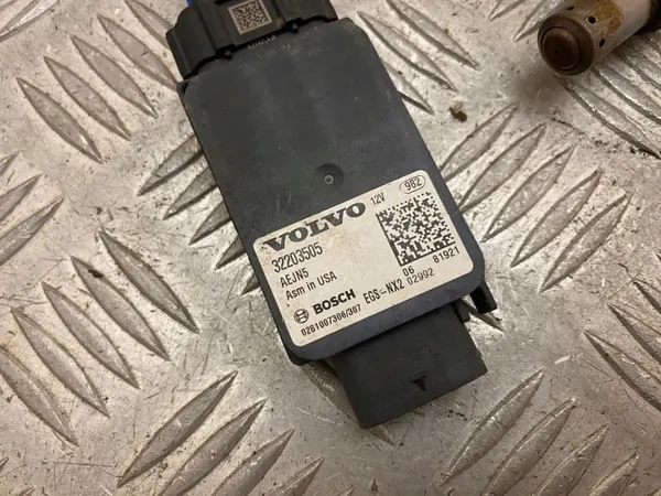 Volvo Lambda-anturi OEM 32203505 S90/V90 2019 image 3