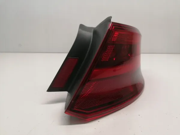 AUDI A3 8V4 Sportback Luz Trasera LED Derecha Original image 2