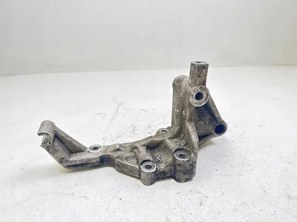 Soporte de bomba de dirección asistida KIA Sorento 2007 MTL26495 image 1