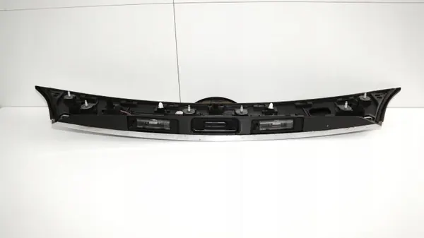 OEM 371116880 Habillage Hayon Opel Meriva B 2010-2013 image 9