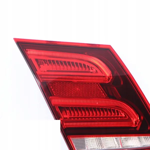 Mercedes W212 Linker Achterkleplamp A2129060903 image 2