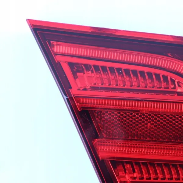 Mercedes W212 Linker Achterkleplamp A2129060903 image 5