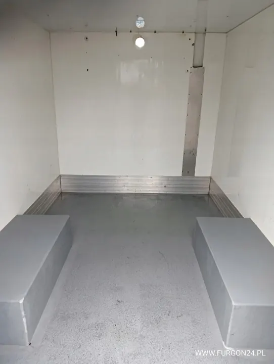 Chambre de conteneur réfrigéré OEM 890 - Occasion image 3