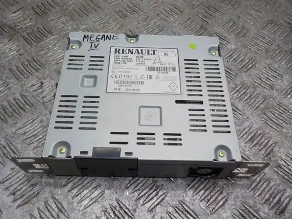 Radio Renault Megane IV OEM 281153320R - Occasion image 2
