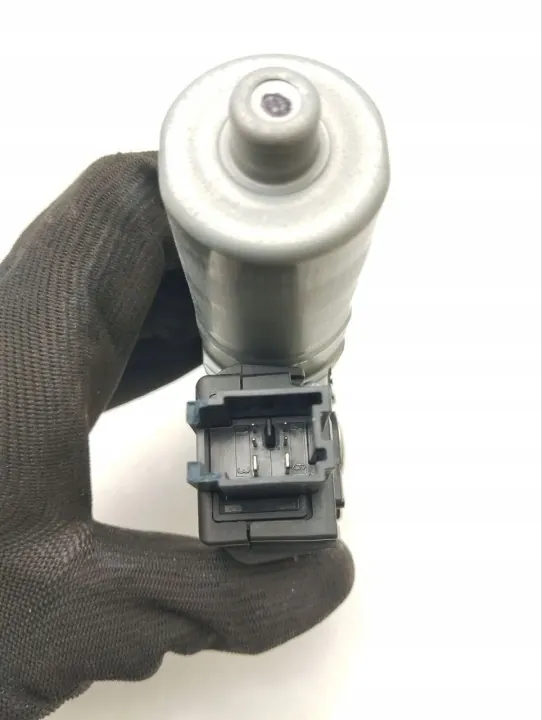 Maserati MC20 2023 Dachmotor OEM 1735684G image 4