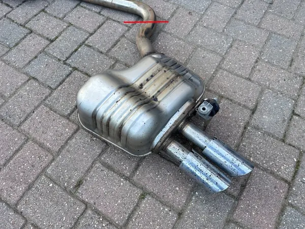 Audi OE Uitlaat Demper OEM 8W0253611D Gebruikt image 2