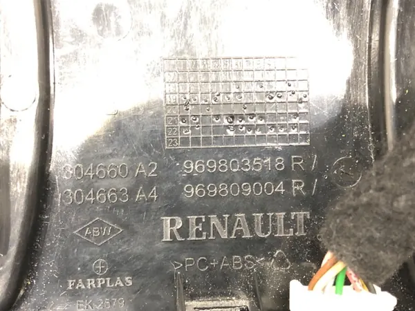 Luz de techo Renault Clio V image 5