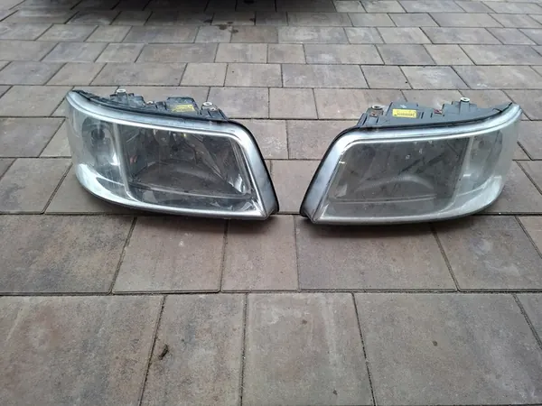 Faróis Dianteiros Esquerdo Direito VW T5 7H1941016J 7H1941015J image 2