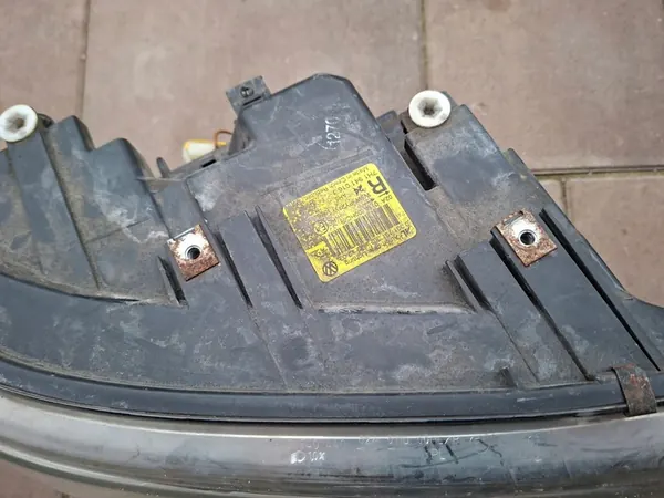 Faróis Dianteiros Esquerdo Direito VW T5 7H1941016J 7H1941015J image 4