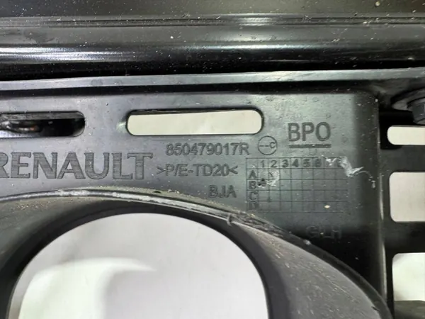 OEM 850942892R Achterbumperligger voor Renault Clio V image 4