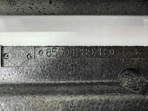 OEM 850942892R Achterbumperligger voor Renault Clio V image 5