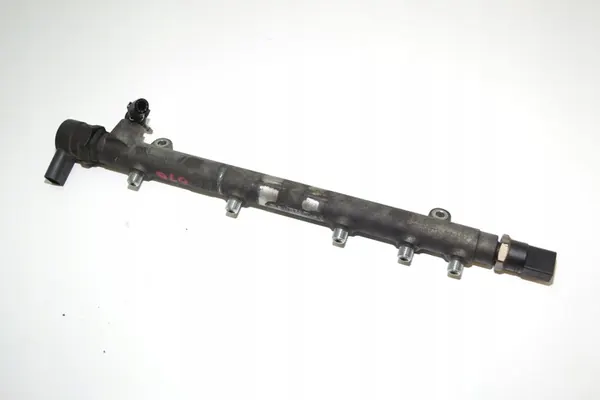 MERCEDES W211 2.2 CDI Brandstofrail Sensoren A6460701095 image 3