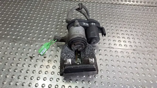 MERCEDES W166 ML GLE HINTERES ELEKTRISCHES BREMSZANGE image 5