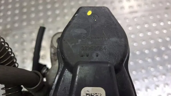 MERCEDES W166 ML GLE HINTERES ELEKTRISCHES BREMSZANGE image 7