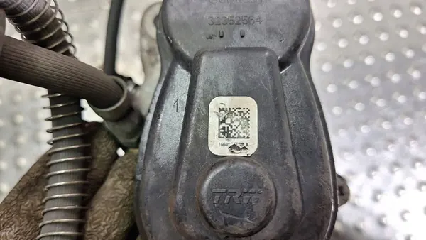 MERCEDES W166 ML GLE HINTERES ELEKTRISCHES BREMSZANGE image 8