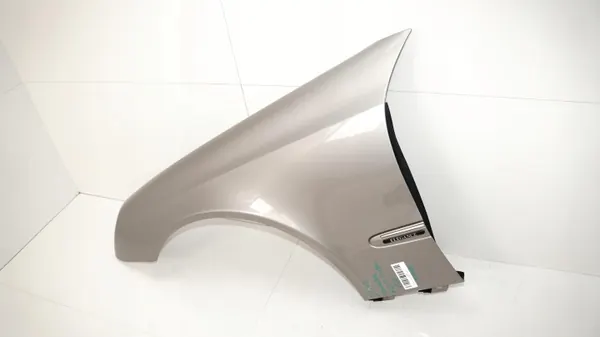 Framskärm vänster OEM 371116138 Mercedes W211 02-06 image 4