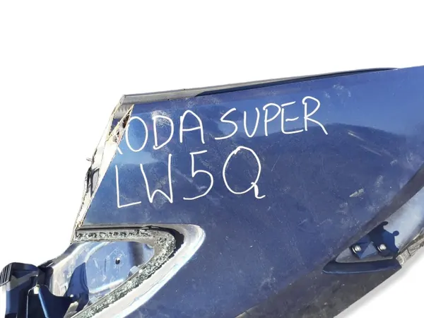 Painel lateral traseiro esquerdo Skoda Superb B8 OEM FDH6314 image 3
