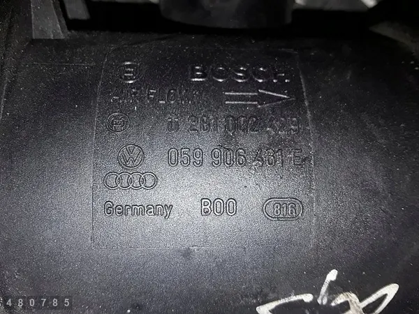 Luftmassenmesser Audi A6 C5 2.5 TDI image 3