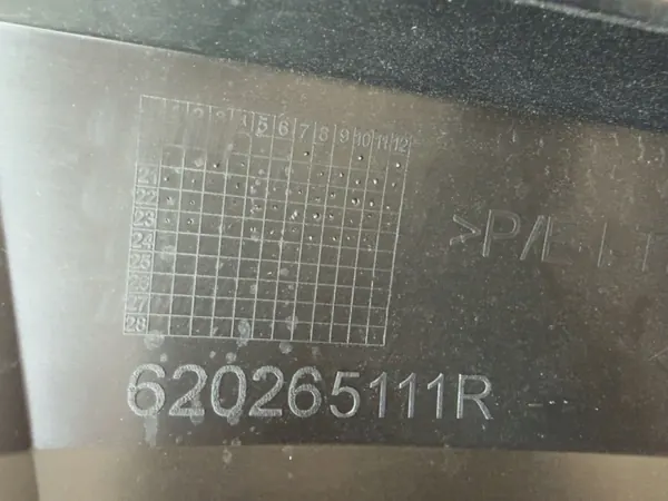 OEM 620265111R etupuskurispoileri Dacia Sanderolle image 10