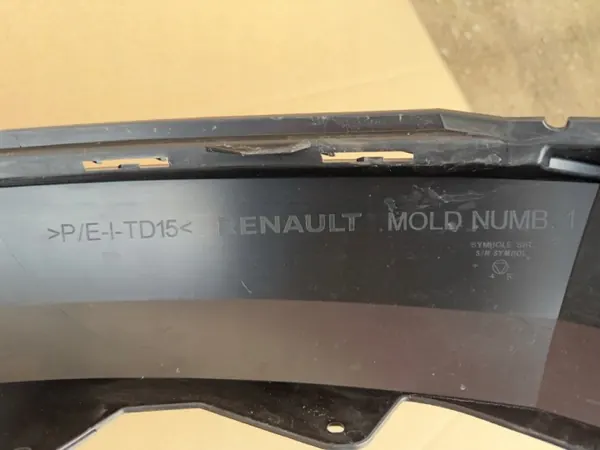 OEM 620265111R etupuskurispoileri Dacia Sanderolle image 8