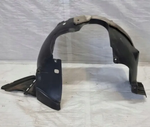 Chevrolet Trax vordere rechte Kotflügel OEM 95142652 image 2