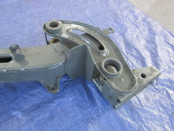 Iveco Daily VI 3.0D Frontträger-Schlitten OEM 4x4OE000999 image 3