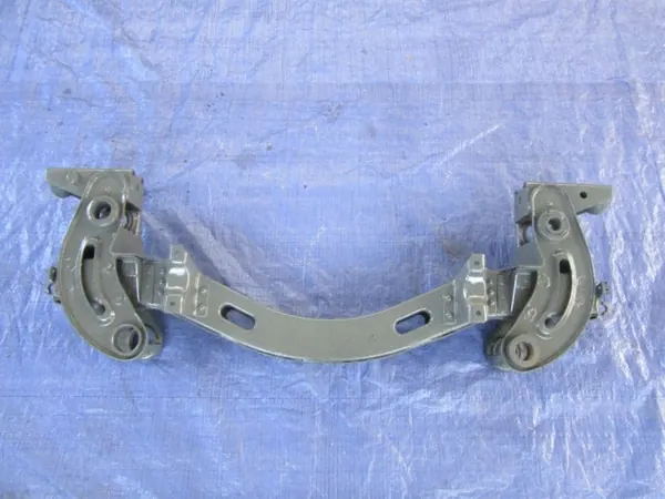 Iveco Daily VI 3.0D Frontträger-Schlitten OEM 4x4OE000999 image 4