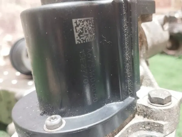 Arrefecedor EGR OEM A6731400060 para SsangYong Tivoli 1.6D image 3