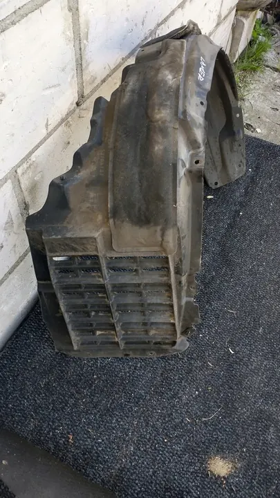 Mitsubishi Lancer VIII Front Left Wheel Arch 5370A737 image 2