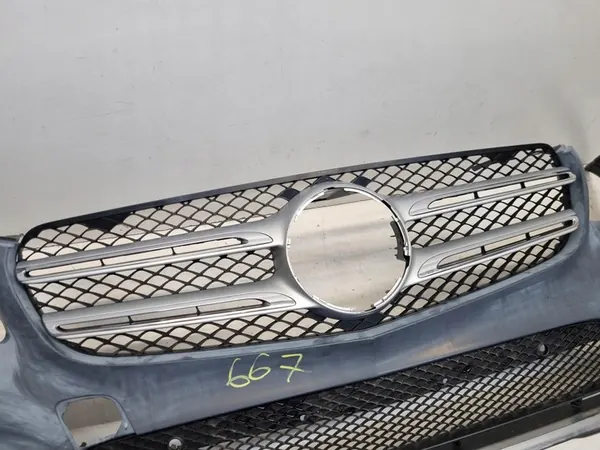 MERCEDES GLC 253 AMG Parrilla de Parachoques Delantero image 7