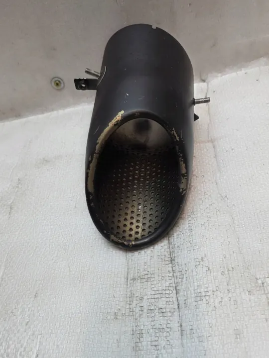 Punta de escape izquierda Aston Martin DBS Superleggera OEM KV735K238EB image 2