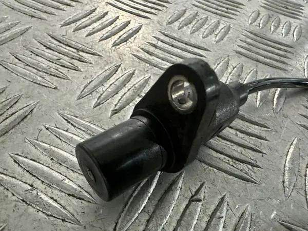 Sensor de posición de árbol OEM 39180-26900 - Usado image 4