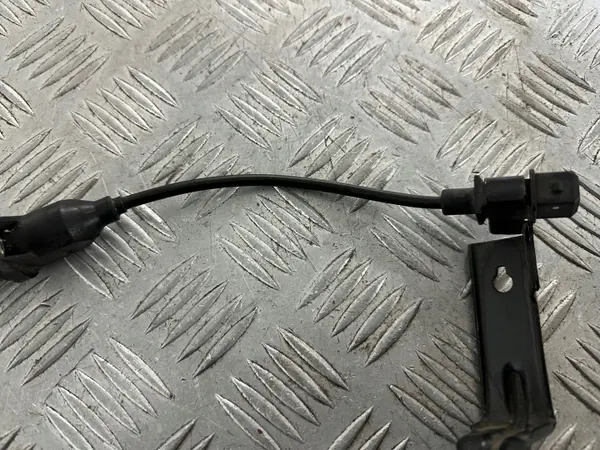 Sensor de posición de árbol OEM 39180-26900 - Usado image 6