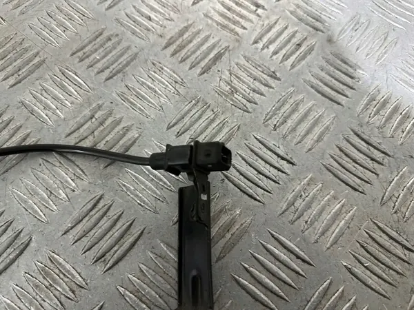 Sensor de posición de árbol OEM 39180-26900 - Usado image 7