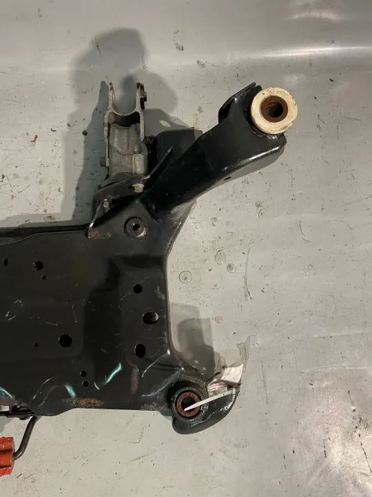 OEM 3292175 etuakseli Volvo V40 II 2012-2018 image 4
