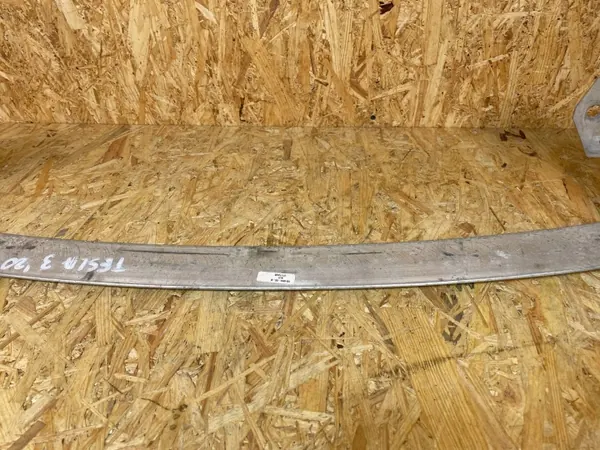 Tesla Model 3 framstötfångarbalk OEM 1084894-00-B image 4