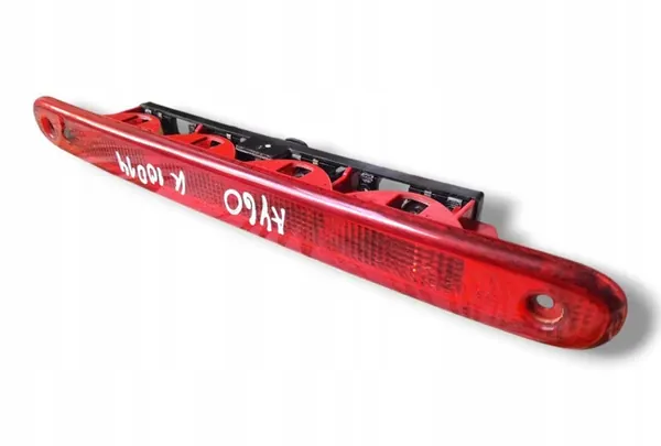 Luz de freio Toyota Aygo 2011 81570-0H010 image 2