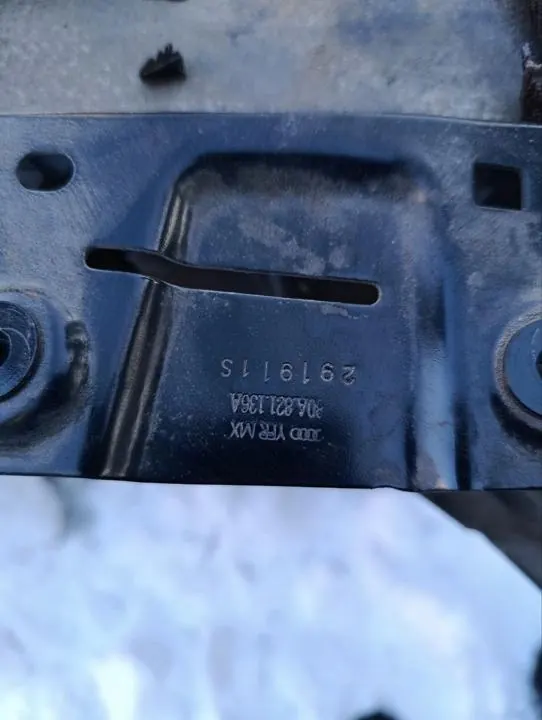 Audi Q5 2018 Etu Oikea Lokasuoja OEM 80A821136A image 5