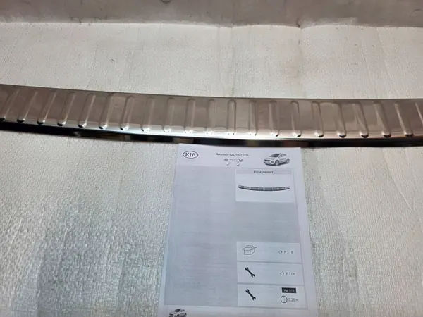 Takapuskurin lista OEM F127EADE00ST Kia Sportage IV image 4