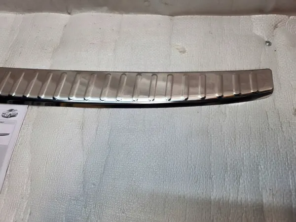 Takapuskurin lista OEM F127EADE00ST Kia Sportage IV image 5
