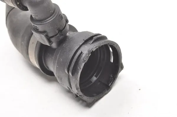 BMW F20 F21 F22 F23 F30 F31 Vesiputki 8616528 image 2