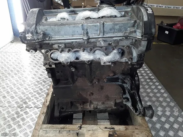 1995 Audi A4 B5 Moottori 1800 Bensiini 058103021e image 6