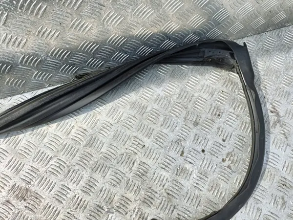 Joint de toit cabriolet Chrysler PT Cruiser OEM d'occasion image 4