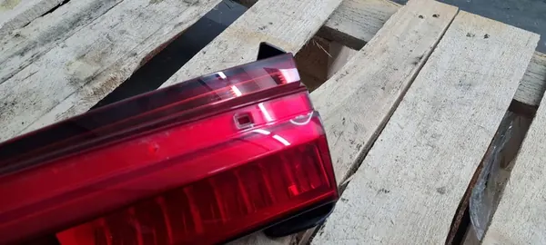 AUDI A6 4K C8 Lámpara Trasera Derecha LED 4K5945076A image 2