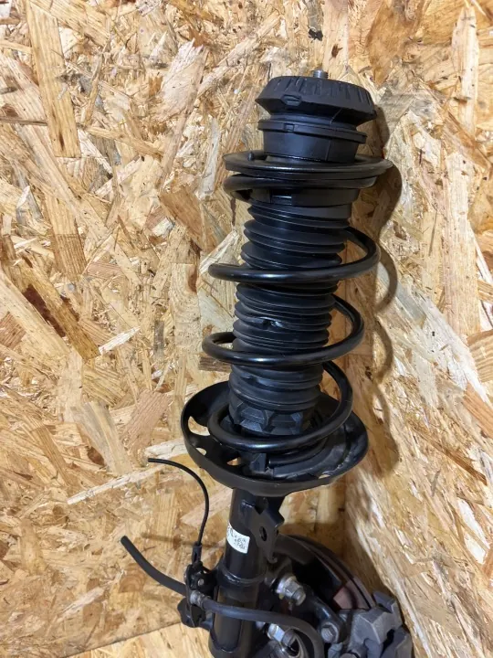 Vänster Framfjädring OEM 48520-0H09 Toyota Aygo X image 3