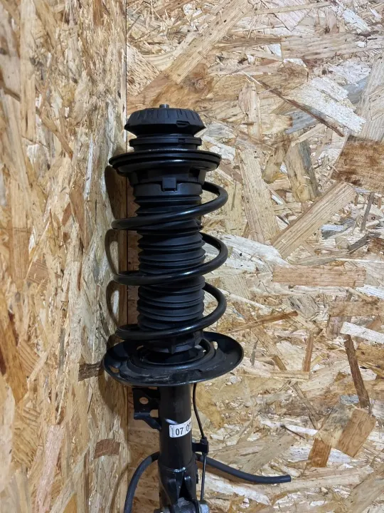 Vänster Framfjädring OEM 48520-0H09 Toyota Aygo X image 7
