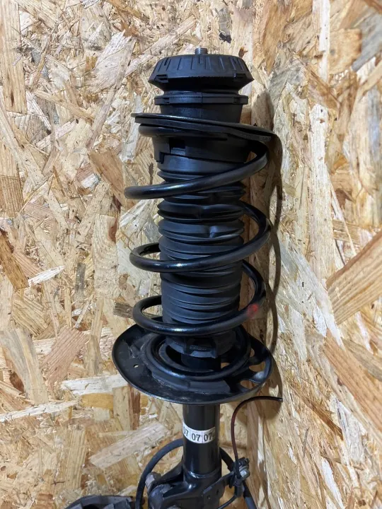 Vänster Framfjädring OEM 48520-0H09 Toyota Aygo X image 8
