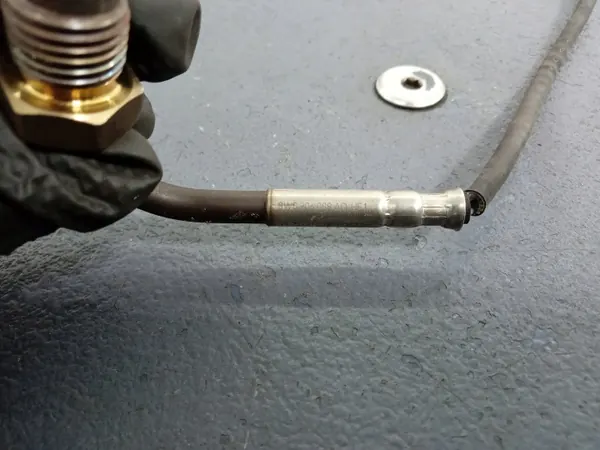 Audi Q7 3.0 TDI Uitlaattemperatuursensor OEM 8W0906088AD image 3