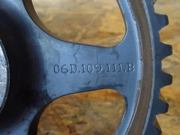 GOLF VI R20 AUDI S3 8P 2.0 TFSI Kamremhjul 06D109111B image 3