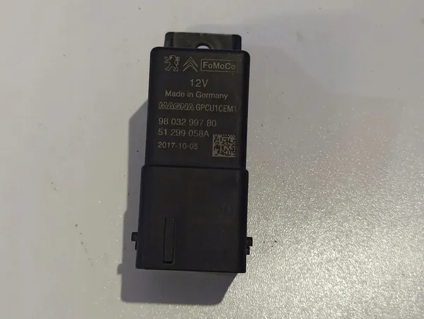 Sytytystulpat FORD TRANSIT CONNECT 1.5L 2018 OEM 51299058A image 2